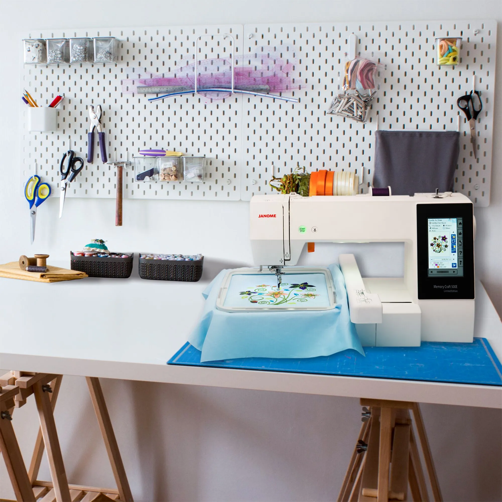 Memory Craft 500E Limited Edition - Janome