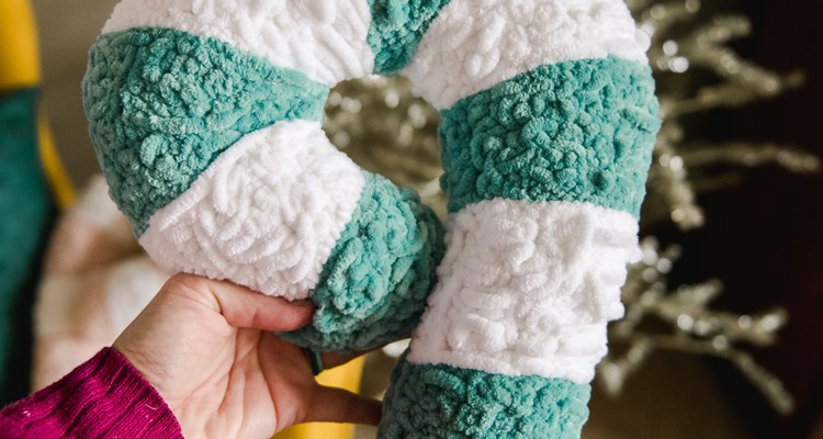 Yarn Crafts That Require No Skill to Make! - DIY Candy