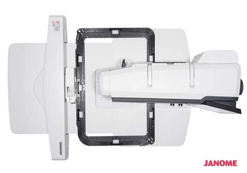 extra large embroidery area - Janome Continental M17 Professional